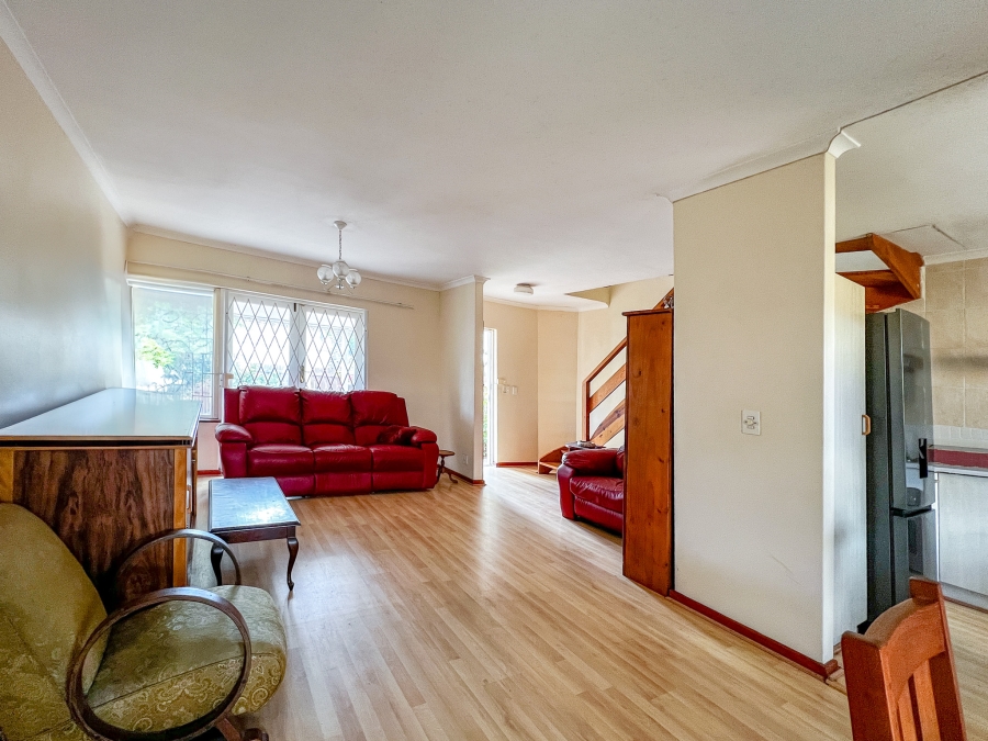 3 Bedroom Property for Sale in Bergvliet Western Cape